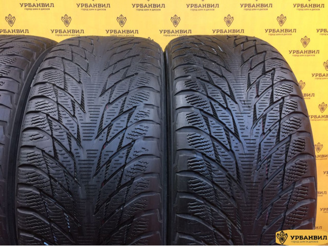 Nokian Tyres Hakkapeliitta R2 245/45 R19 102R