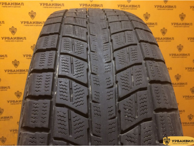 Dunlop Winter Maxx SJ8 235/65 R17