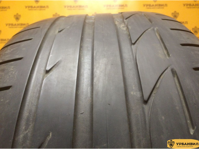 Bridgestone Potenza S001 275/40 R19