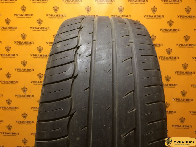 Comforser CF710 245/45 R19