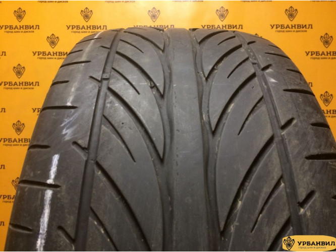 Hankook Ventus V12 Evo K110 255/45 R18