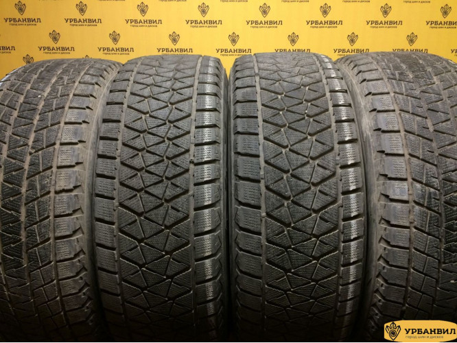 Bridgestone Blizzak DM-V2 255/65 R17 110S