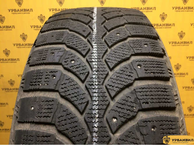 Bridgestone Blizzak Spike-01 225/60 R18 104T