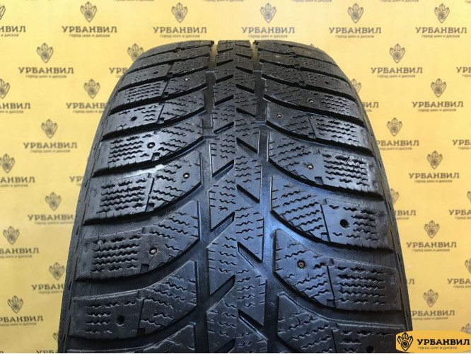 Bridgestone Ice Cruiser 5000 235/55 R18 100T