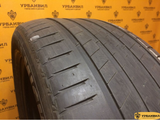 Michelin Latitude Sport 3 235/50 R19