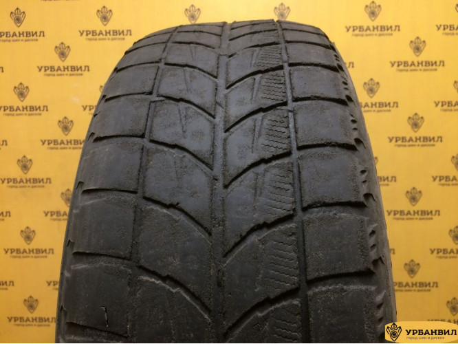 Bridgestone Blizzak WS-60 205/65 R15 94R