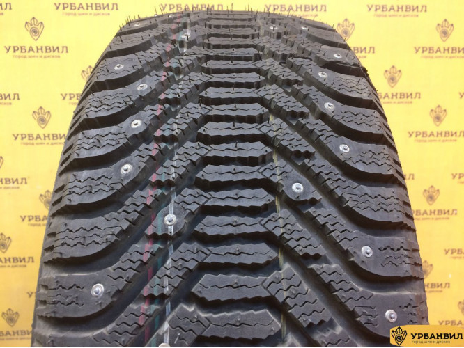 Goodyear UltraGrip 500 215/55 R16