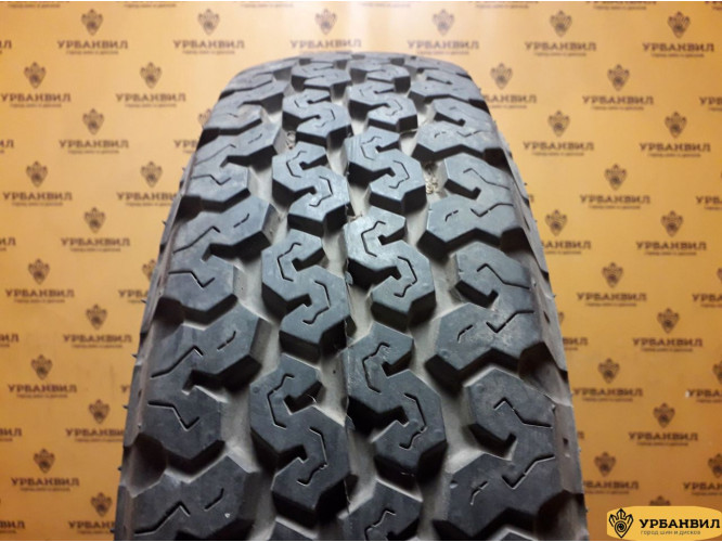 Bridgestone Desert Dueler 205/ R16 104Q