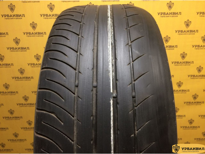 Kumho Ecsta SPT KU31 235/55 R17 103V