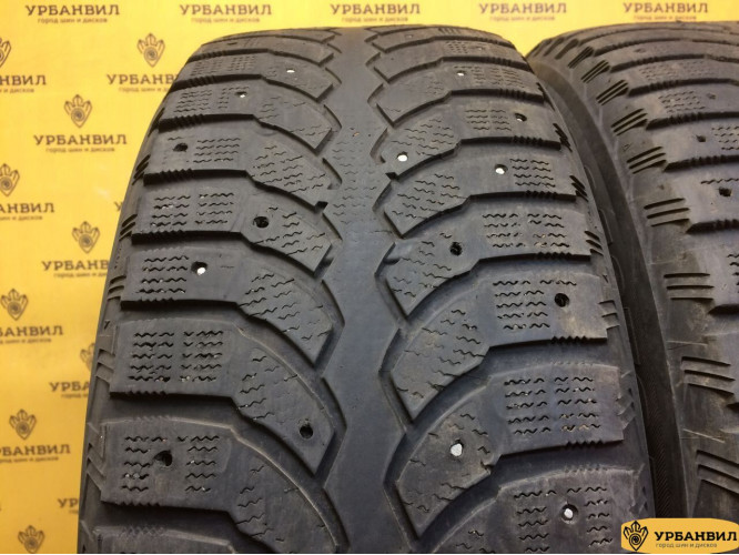 Bridgestone Blizzak Spike-01 225/60 R17 103T