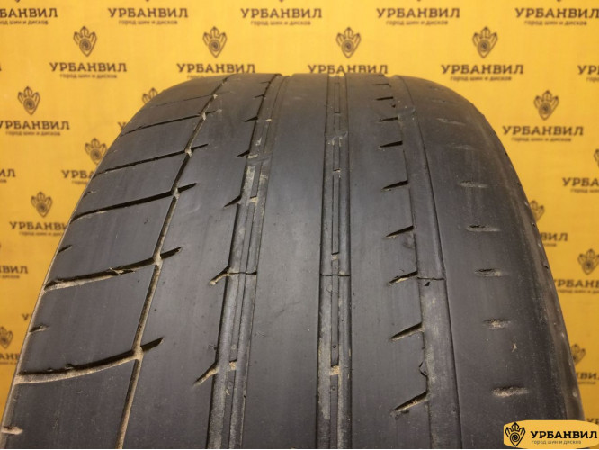 Triangle Sportex TSH11 235/45 R18 98Y