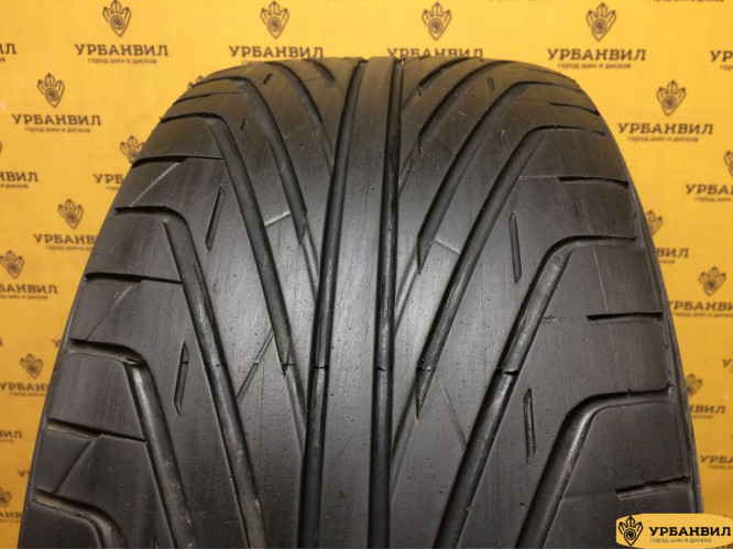 Triangle TR968 255/35 R20 97Y