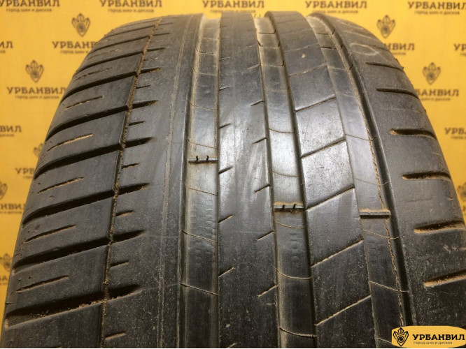 Michelin Pilot Sport 3 245/40 R18 93Y