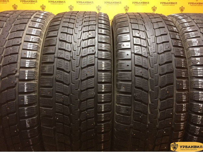 Dunlop SP Winter Ice 01 285/60 R18