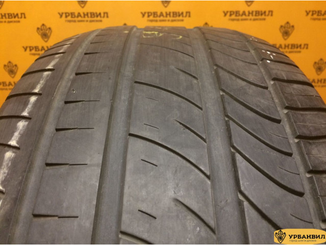 Cooper Zeon 4XS 255/50 R19