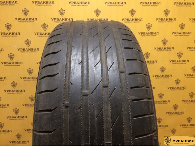 Nokian Tyres Hakka Black 235/55 R17 103Y